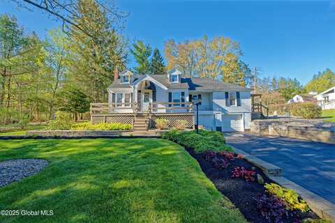 2550 Old Troy Rd Road, Niskayuna, NY 12309