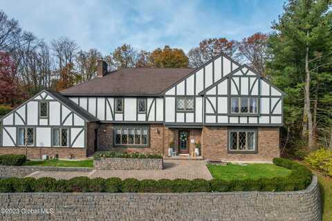 33 Park Drive, Menands, NY 12204