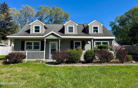 1020 Inner Drive, Rotterdam, NY 12303