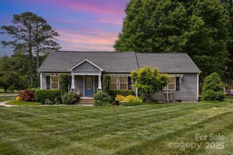 878 Cold Springs Road, Concord, NC 28025