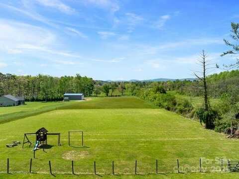 000 Twin Elm Knoll, Hendersonville, NC 28792