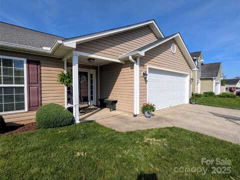 163 W Swift Creek Road, Fletcher, NC 28732