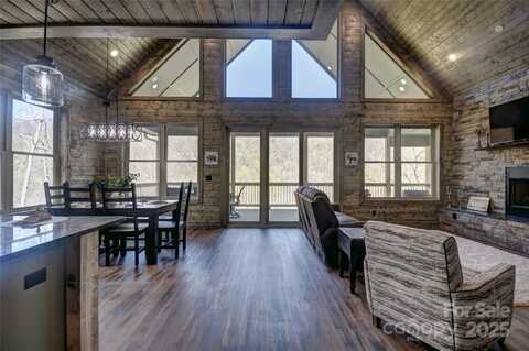 601 Tater Patch Road, Maggie Valley, NC 28751
