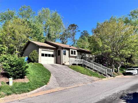 5 A Hedgerose Court, Asheville, NC 28805