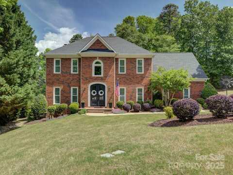 15824 Feeny Court, Charlotte, NC 28278