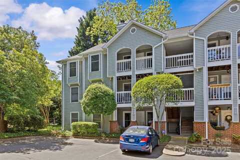 430 Queens Road, Charlotte, NC 28207