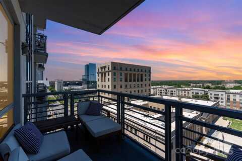333 W Trade Street, Charlotte, NC 28202