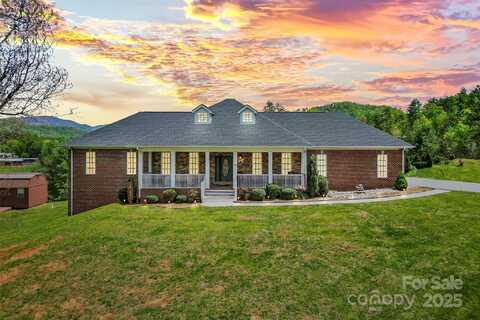 26 Willie Lane, Weaverville, NC 28787
