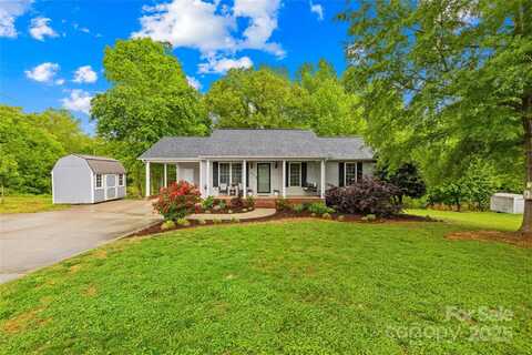 1013 E Academy Street, Cherryville, NC 28021
