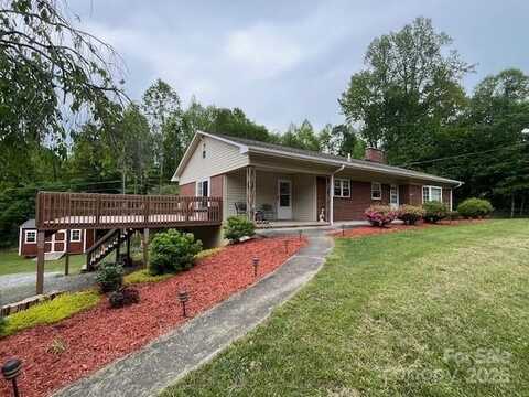 323 Hibriten Drive SE, Lenoir, NC 28645