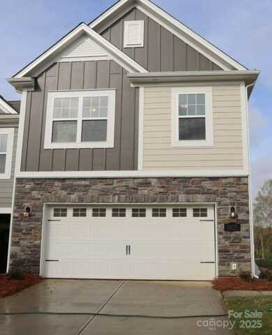 3217 Lilac Grove Drive, Charlotte, NC 28269