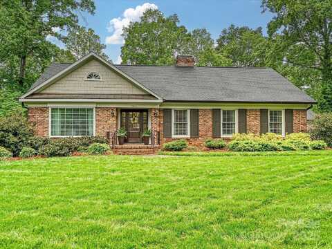 5624 Warewhip Lane, Charlotte, NC 28210