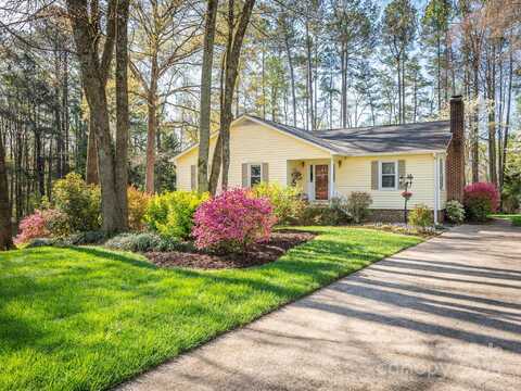 8801 Chinaberry Lane, Concord, NC 28027