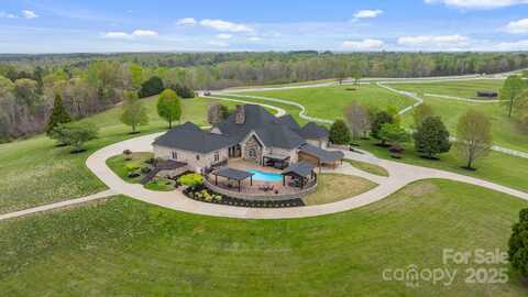 265 Phillip Henderson Road, Rutherfordton, NC 28139