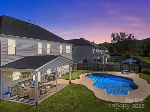 347 Wildbriar Road, Fletcher, NC 28732