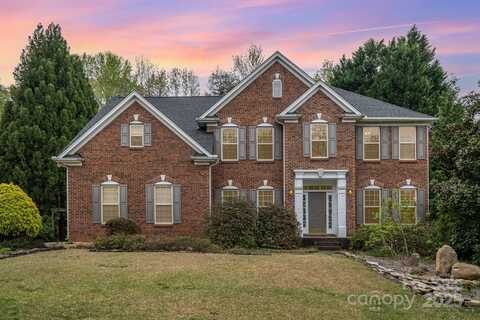 2620 Shady Reach Lane, Charlotte, NC 28214