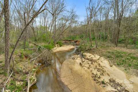 Green Road unit: A, Lancaster, SC 29720