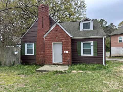 2507 Chapel Hill Road, Durham, NC 27707