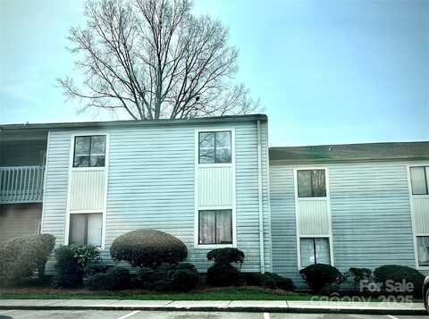 10933 Harrowfield Road, Charlotte, NC 28226