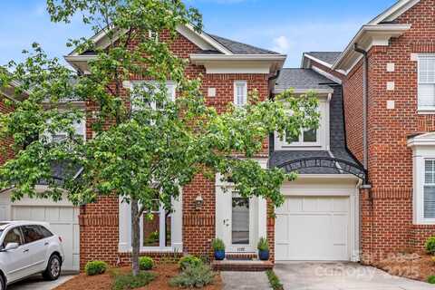 1192 Hampton Gardens Lane, Charlotte, NC 28209