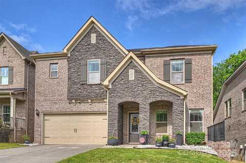 6618 Vizcaya Court, Charlotte, NC 28226