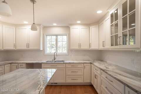 102 VICTORIA Lane, Lewisburg, PA 17837