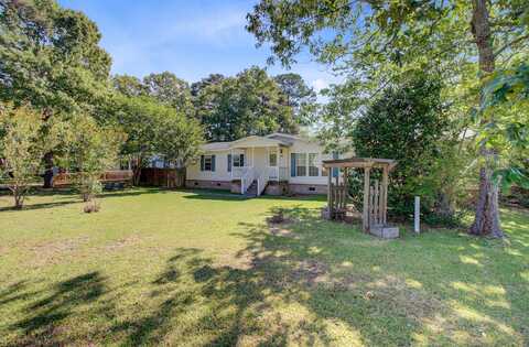 402 Vine Street, Summerville, SC 29483