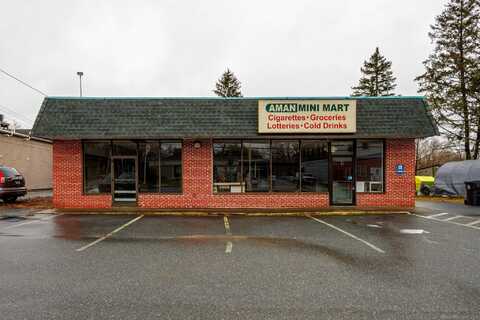 29 Railroad Avenue, Plainfield, CT 06374