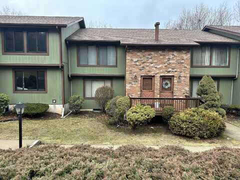 103 Cliffside Drive, Manchester, CT 06042