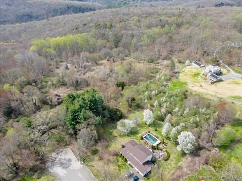 Hayfield/Greystone Road, Waterbury, CT 06704