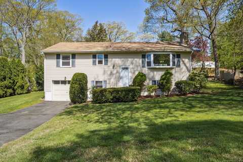 24 Styles Lane, Norwalk, CT 06850