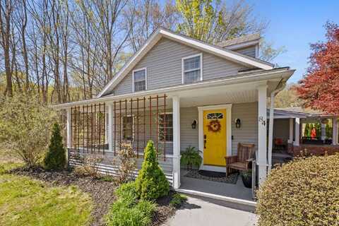 84 Great Hill Road, Oxford, CT 06478