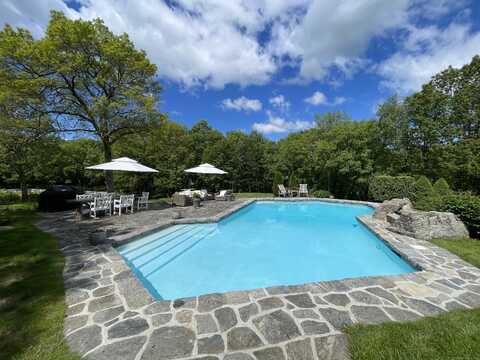 67 Botsford Hill Road, Roxbury, CT 06783