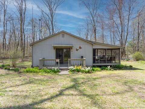 40 Louise Road, Lebanon, CT 06249