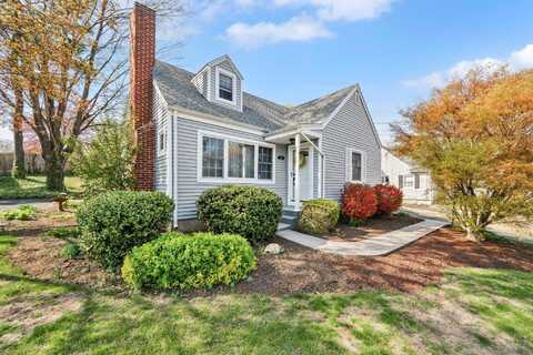 14 Chamberlin Drive, West Hartford, CT 06107