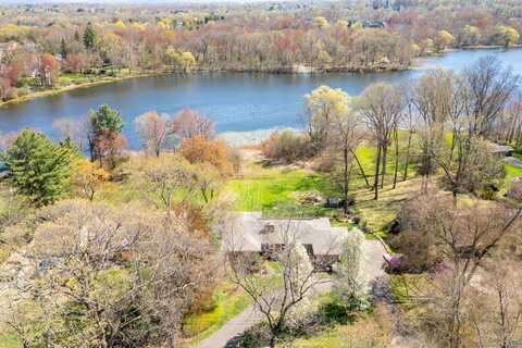 157 Robeth Lane, Wethersfield, CT 06109
