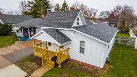 1215 S 9TH AVENUE, Wausau, WI 54401