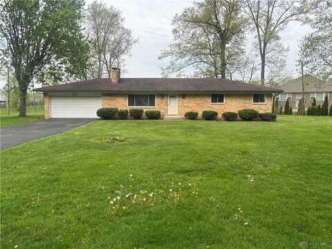 9823 Hackberry Place, Clearcreek Twp, OH 45458