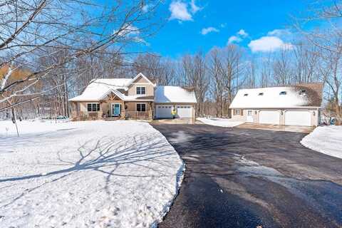 2949 S Stevenson Pier Rd, Brussels, WI 54204