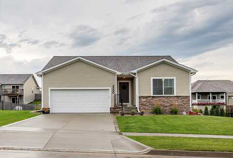 2500 N 7th Avenue E, Newton, IA 50208