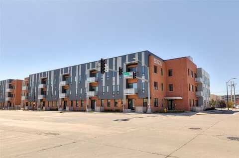 400 SW 7th Street, Des Moines, IA 50309