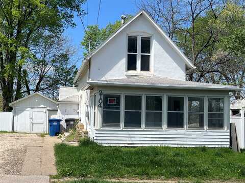 2104 23rd Street, Des Moines, IA 50310