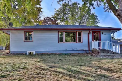 617 N Main Street, Monroe, IA 50170