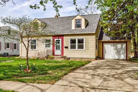 1613 Clark Avenue, Ames, IA 50010