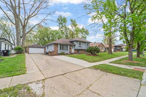 701 NW School Street, Ankeny, IA 50023
