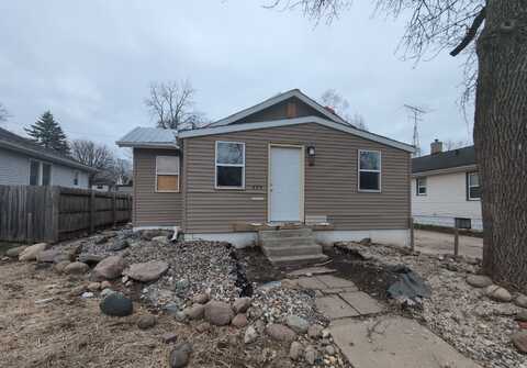 405 Charles Street, Fort Dodge, IA 50501
