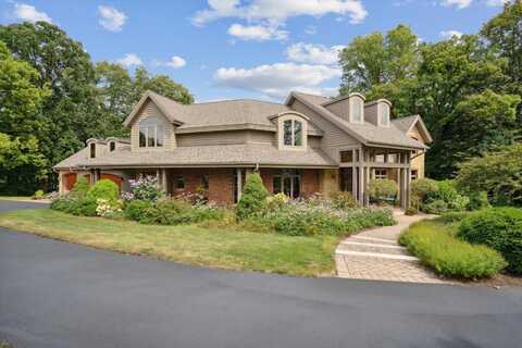 82 Ford, East Dubuque, IL 61025