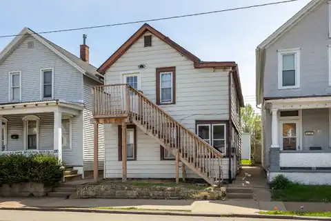 1208 Rhomberg, Dubuque, IA 52001