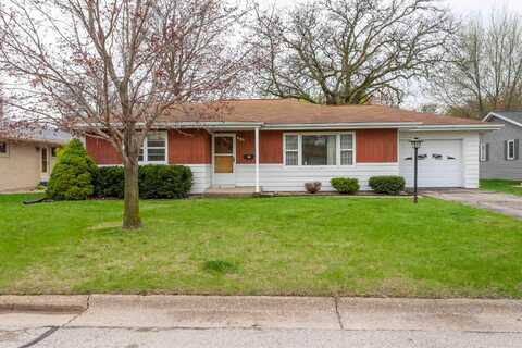 1319 1st, Dyersville, IA 52040
