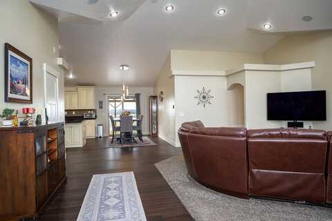 775 Alpine Drive, Spring Creek, NV 89815